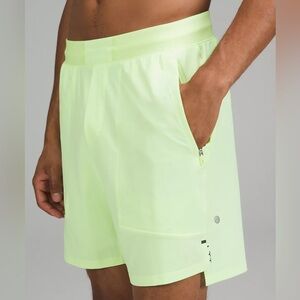 Lululemon License to Train Linerless Short 7” Men’s Large Faded Zap